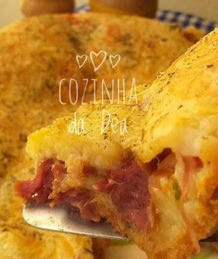 Receita - Torta de pão de queijo com carne seca