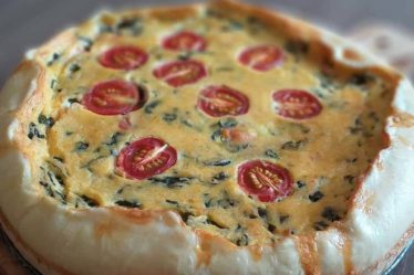 Receita - Torta Rústica de Ricota com Espinafre e Tomatinhos