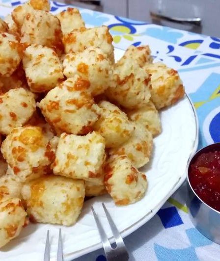 Receita - Dadinho de Tapioca com queijo coalho e geleia de pimenta