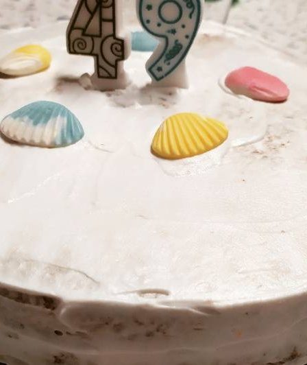 receita bolo de aniversario recheado com doce de ovos e morango