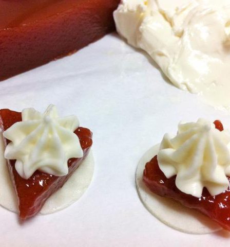 docinho de goiabada e queijo cremoso