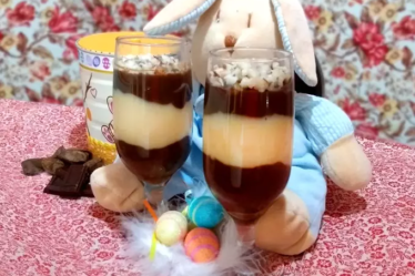 Ovo de Páscoa na Taça