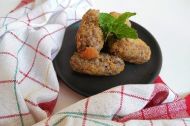 Croquete de carne moída simples