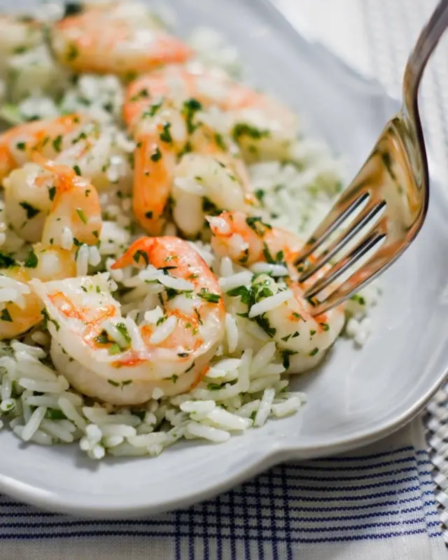 Camarão à provençal