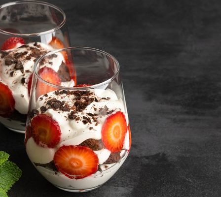 Pavê de Morango com Chocolate