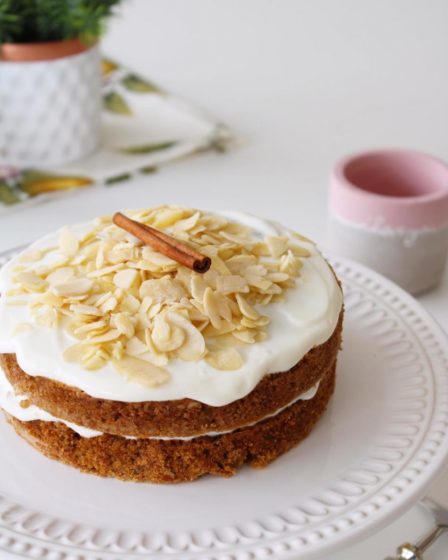 Bolo de Cenoura Rústico