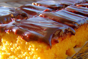 Bolo de Cenoura sem trigo e sem açúcar