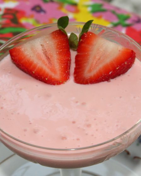 Receita de Sobremesa Diet com Morango