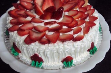 Receita de Bolo flor de Morango