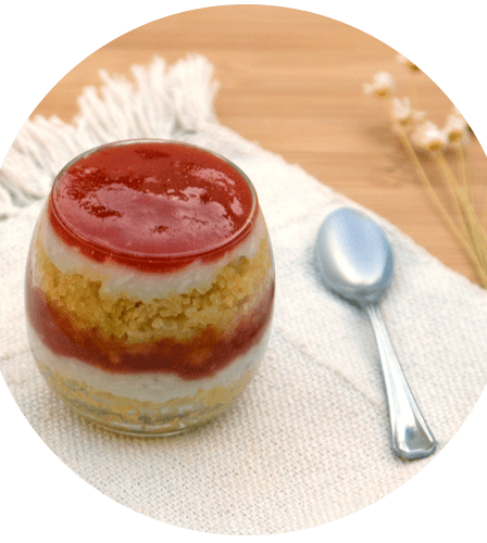 Receita de Bolo Vegano de Fubá no Pote com Goiabada e Creme de Coco