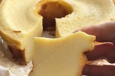 Receita de Bolo Moça Cremosa