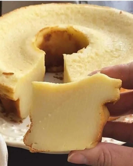 Receita de Bolo Moça Cremosa