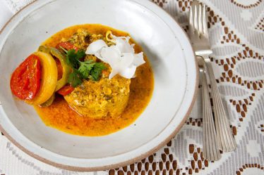 Receita de Moqueca Baiana com leite de coco caseiro