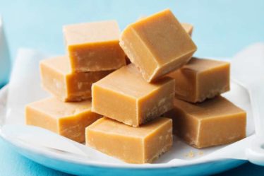 Receita de doce de leite em pedaço macio