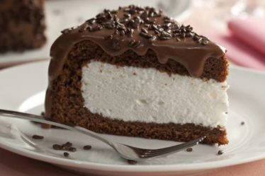 Receita de Bolo Nhá Benta