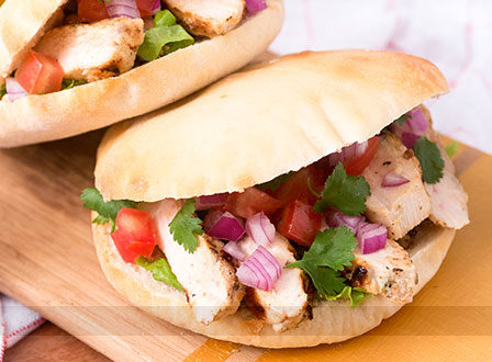 Receita de Sanduíche Grego de Frango