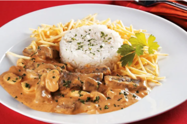 Estrogonofe de Carne