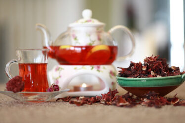 receita Chá de hibisco com gengibre e limão siciliano