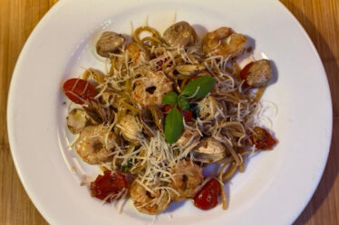 receita de Linguine com frutos do mar