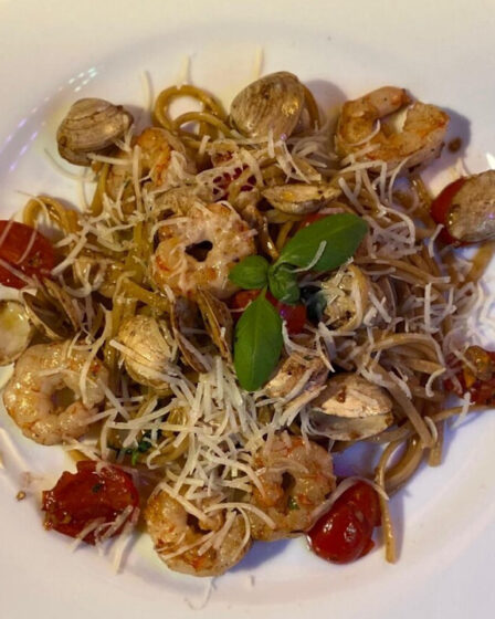 receita de Linguine com frutos do mar