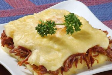 Escondidinho-de-batata-com-carne-de-sol